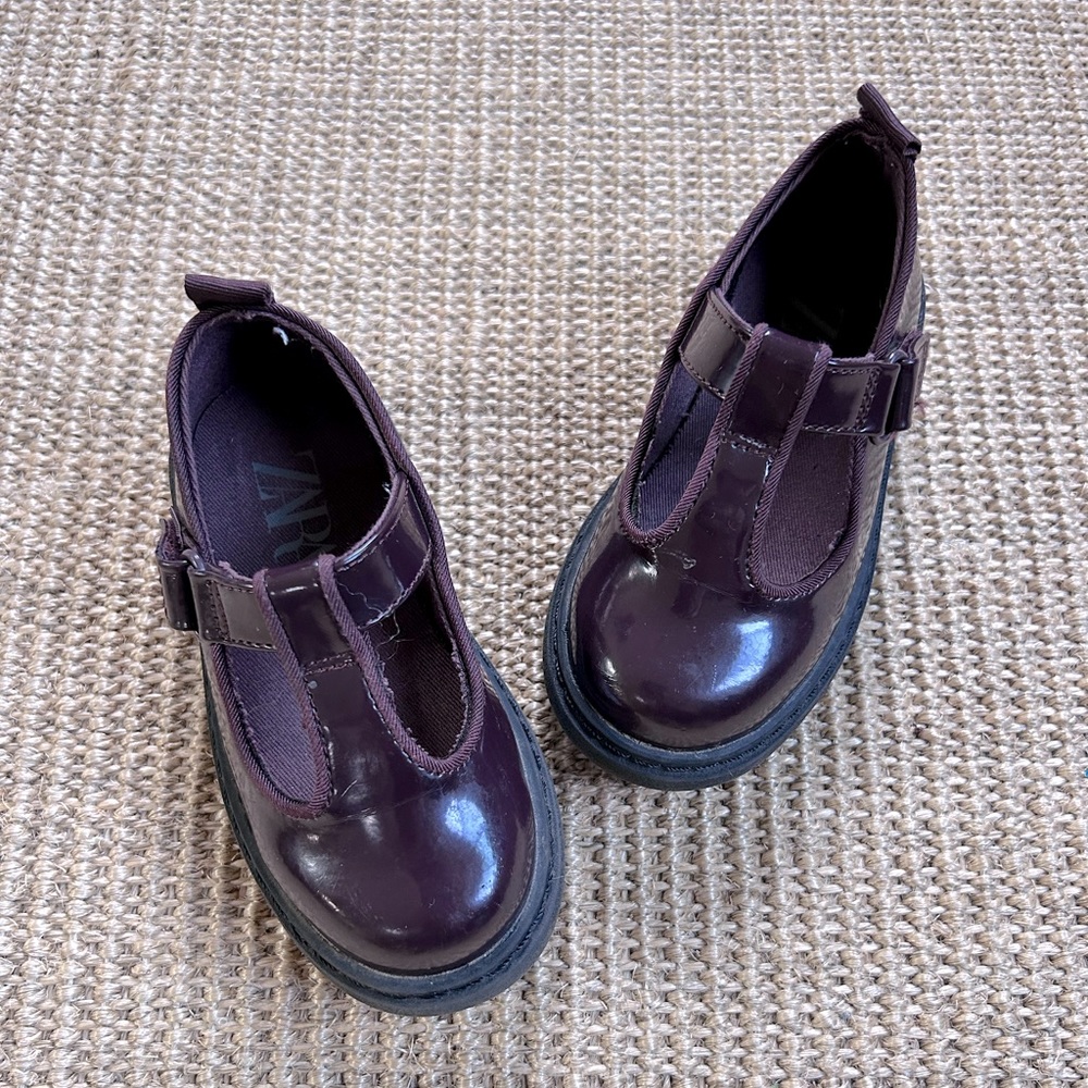 Zara patent leather t strap mary jane loafer size 22